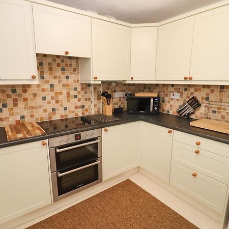 Second Cottage Cheltenham Bagian luar foto