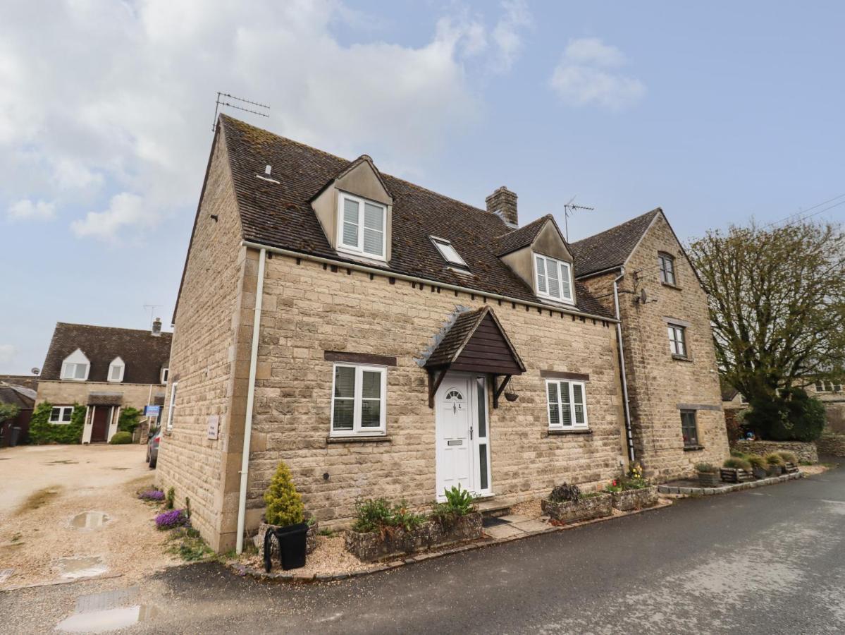 Second Cottage Cheltenham Bagian luar foto